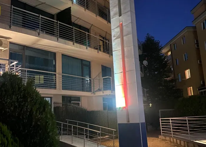 голямо и просторно студио Σάνι Μπιτς