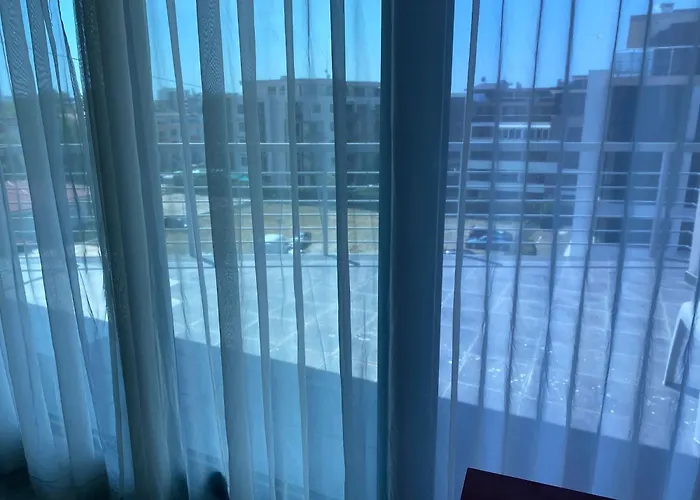 Apartament голямо и просторно студио