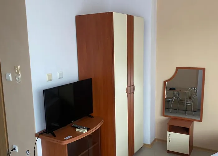 Apartament голямо и просторно студио Słoneczny Brzeg